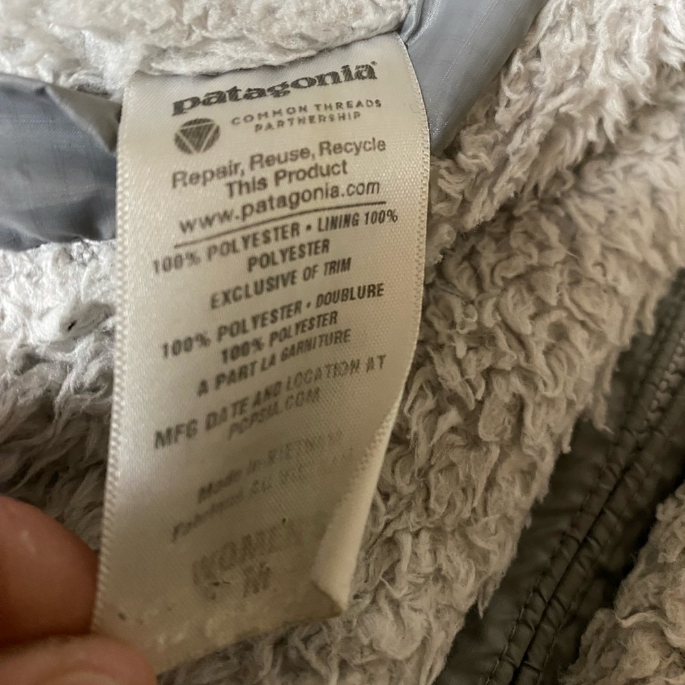 Patagonia Reversible Sherapa/Solid Vest Sz Women’s S - Picture 9 of 10